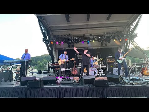 674 – the Pennsylvania Rock Show – The Bail Jumpers